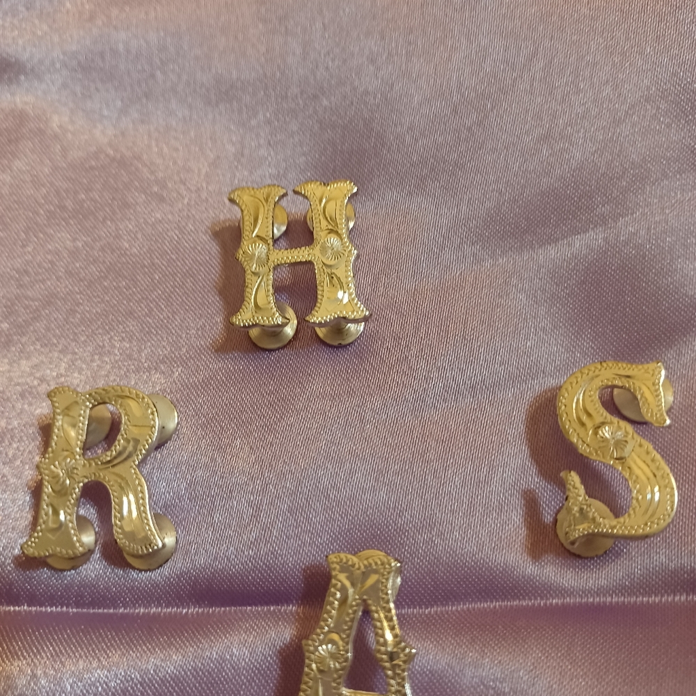 Silver Belt Lettering